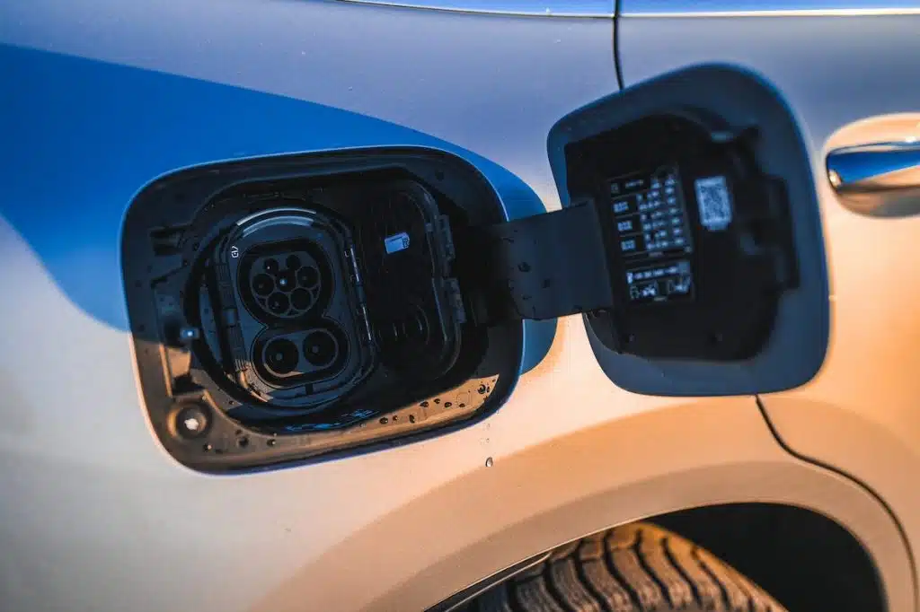 CCS Tipo 2: Guía Definitiva para la Carga Rápida de Vehículos Eléctricos 3 conector CCS