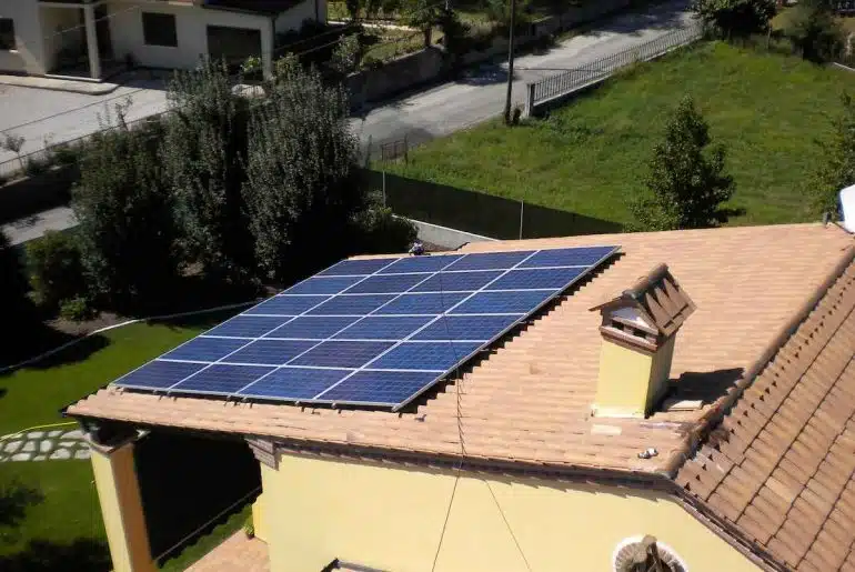 ¿Cómo afectan los cortes de electricidad a los paneles solares? 14 ¿Cómo afectan los cortes de electricidad a los paneles solares?