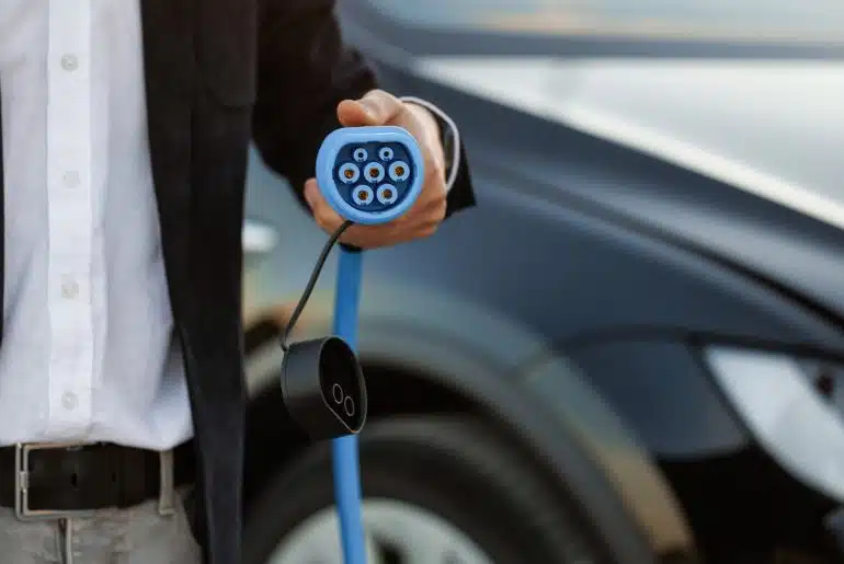 Como enchufar tu coche eléctrico en casa: guía completa 11 Cargadores Wallbox para Coche Híbrido