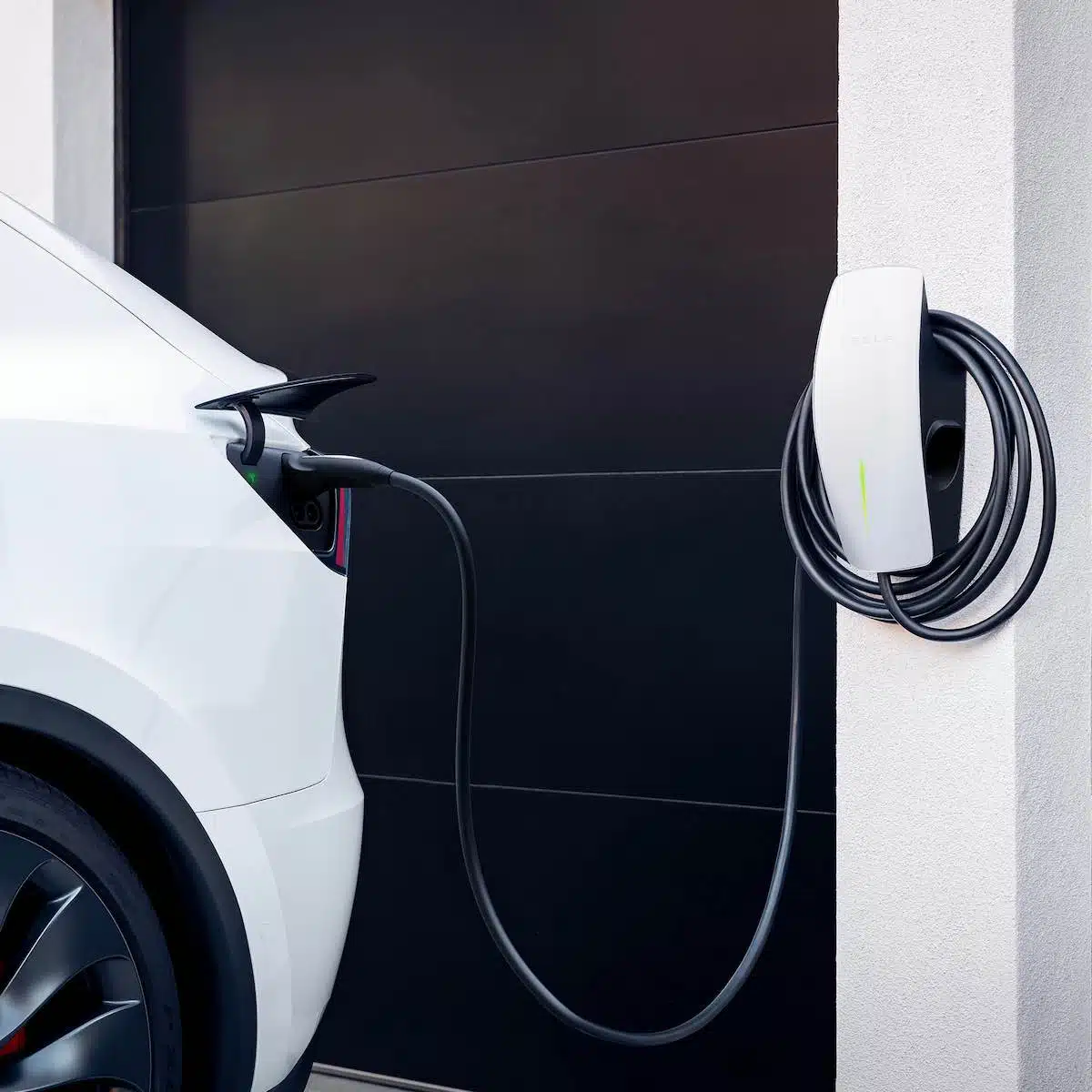 Tesla Wall Connector: La Solución Definitiva para Cargar tu Vehículo Eléctrico en Casa 1 Tesla Wall Connector para coches Tesla