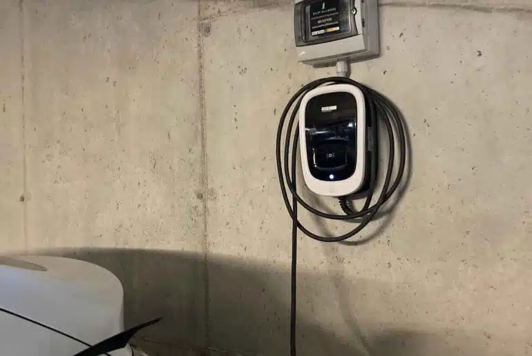 Instalar un cargador en un parking: Guía completa para una instalación eficiente 12 Instalar un cargador en un parking